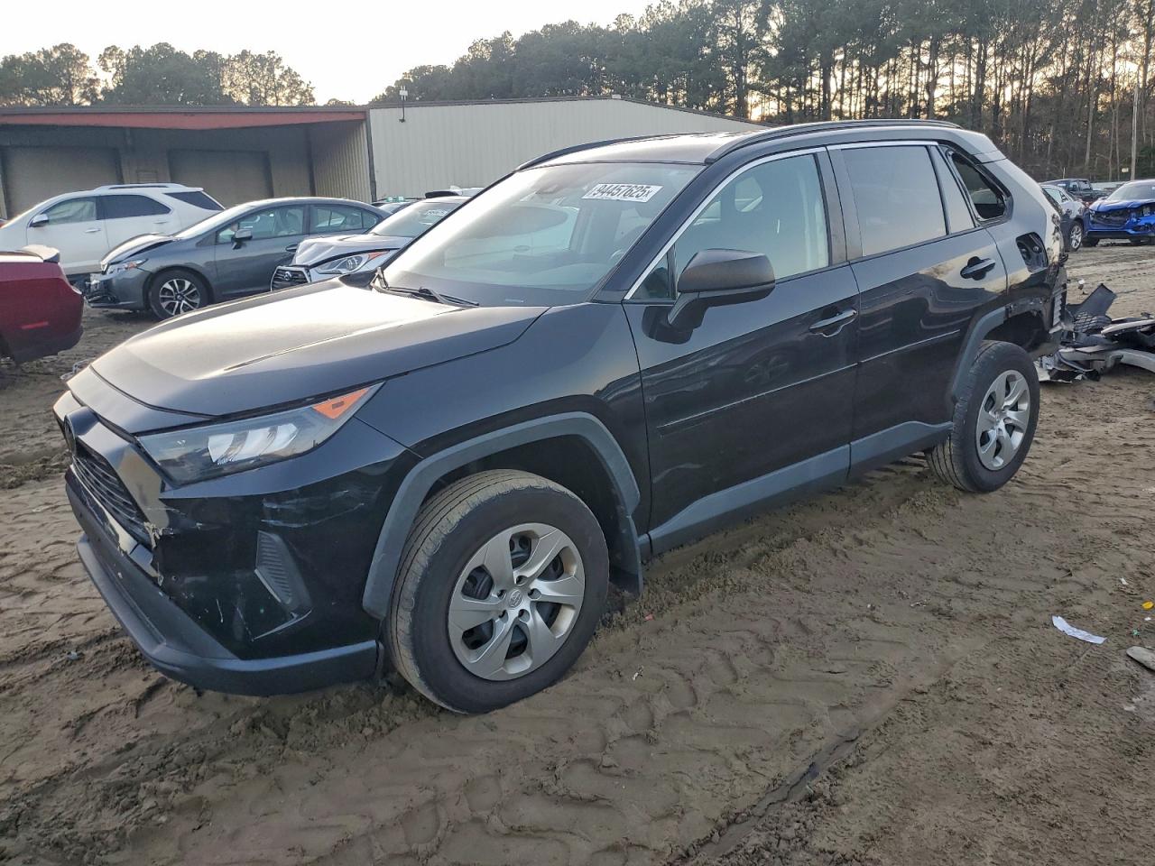 TOYOTA RAV4 LE