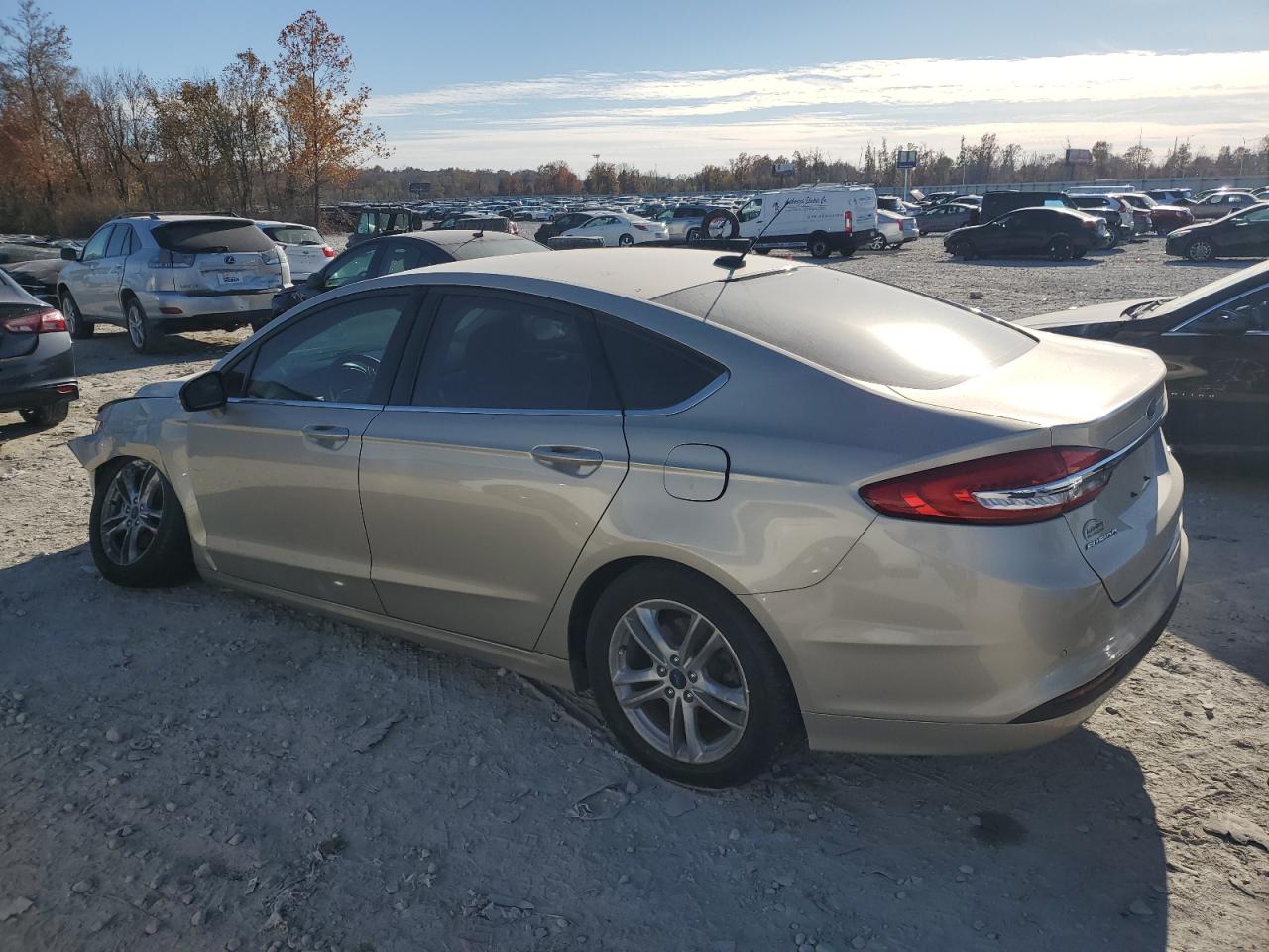 FORD FUSION SE