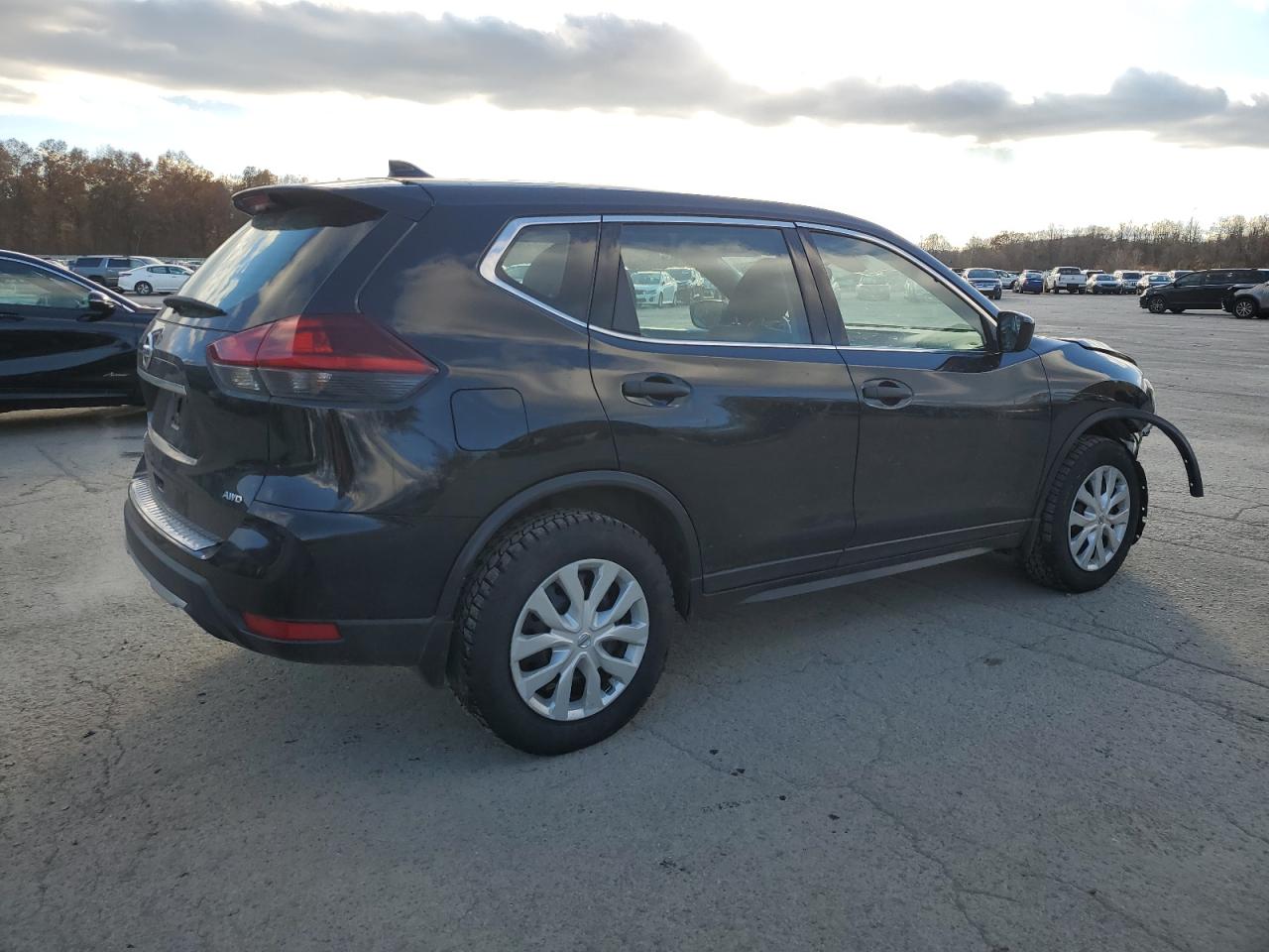 NISSAN ROGUE S