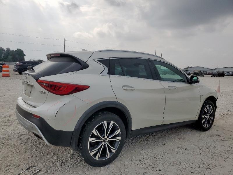 2017 INFINITI QX30 BASE #3318178388