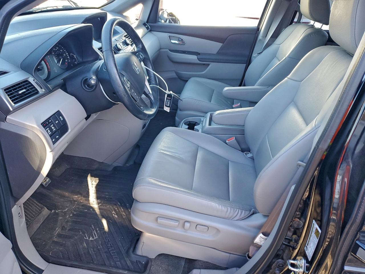 HONDA ODYSSEY TOURING