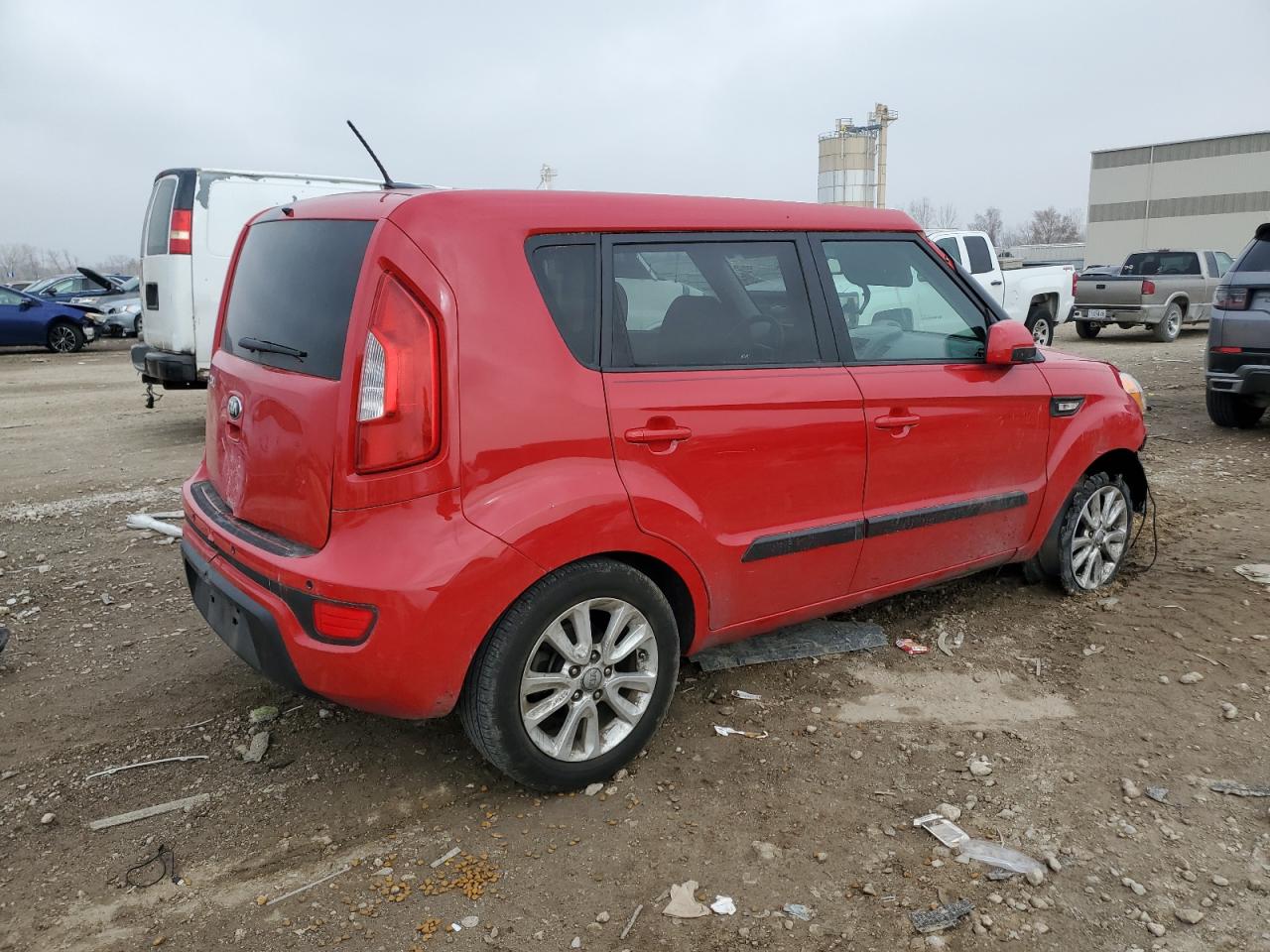 KIA SOUL
