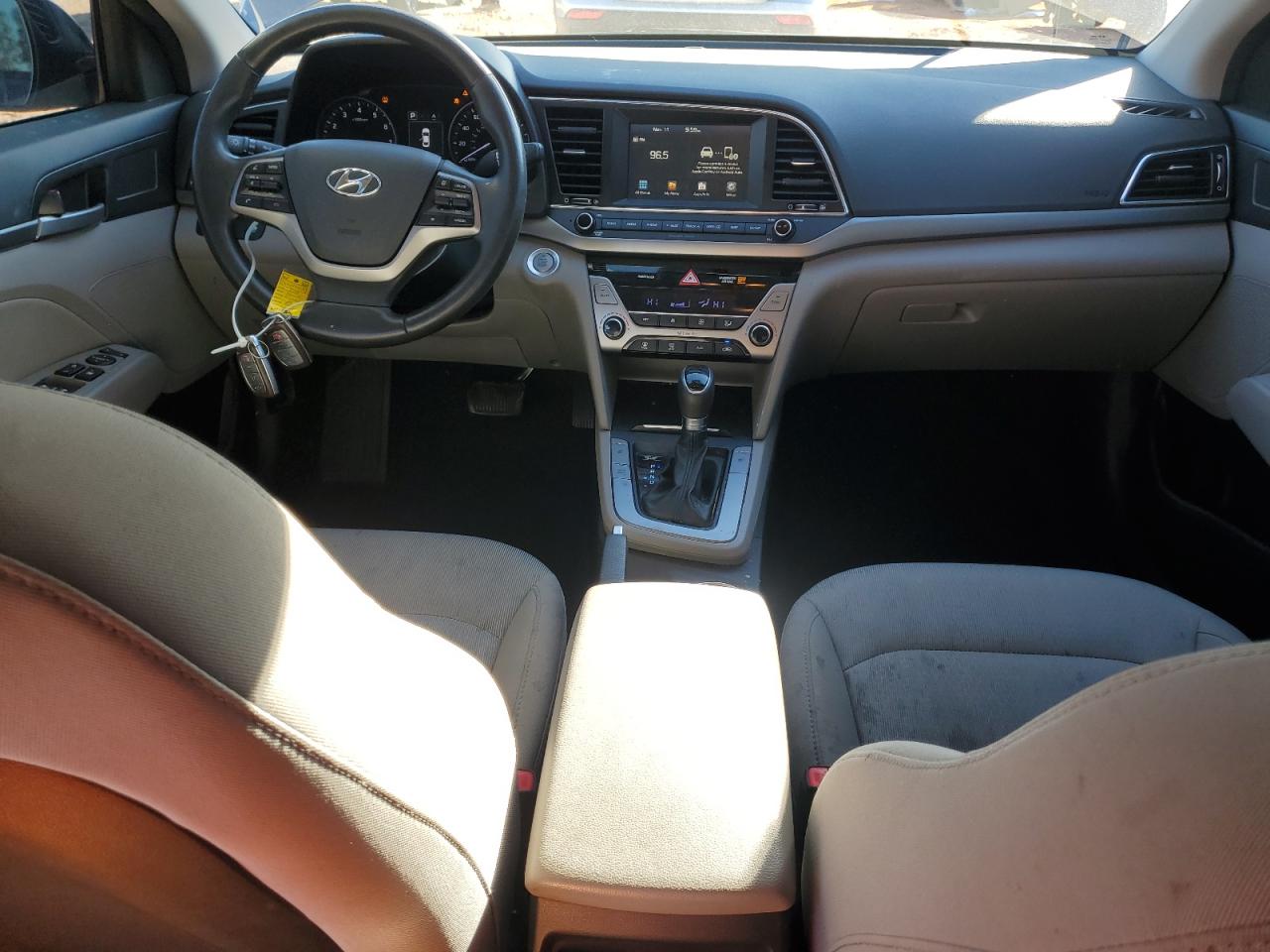 HYUNDAI ELANTRA SEL