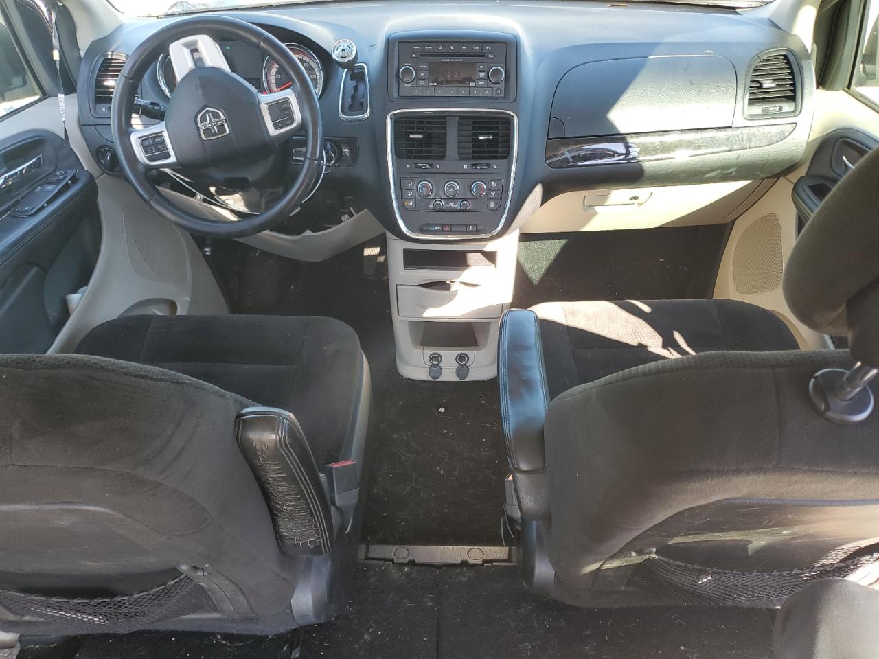 DODGE GRAND CARAVAN SE