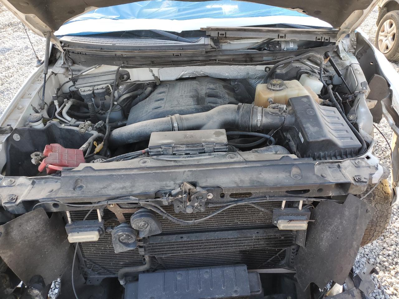 FORD F-150 SUPER CAB