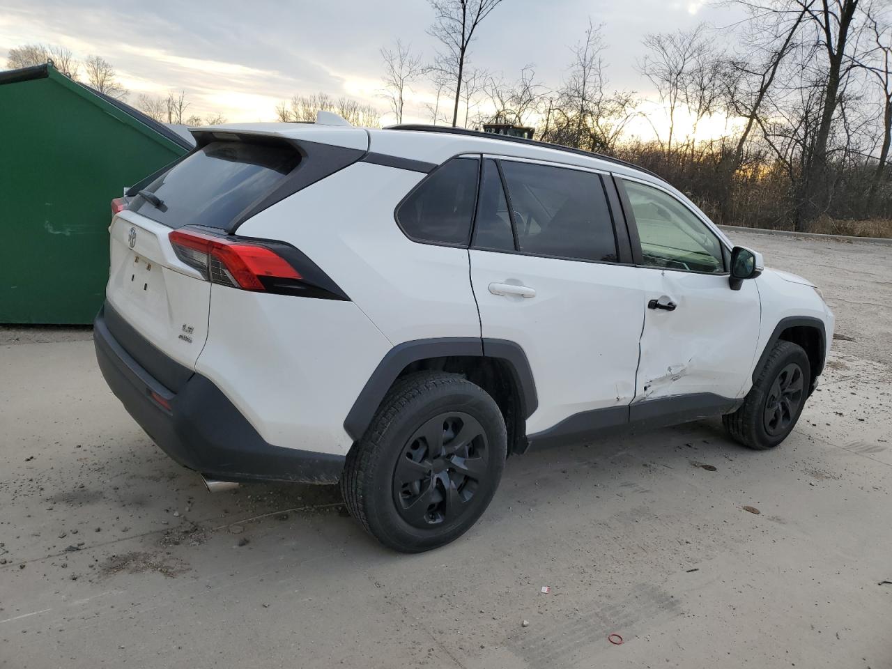 Lot #3302908136 2019 TOYOTA RAV4 LE
