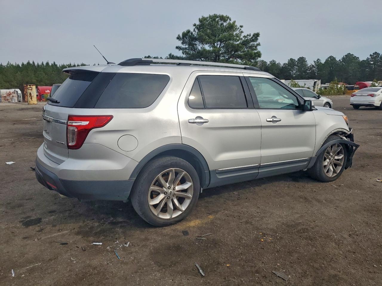FORD EXPLORER LIMITED