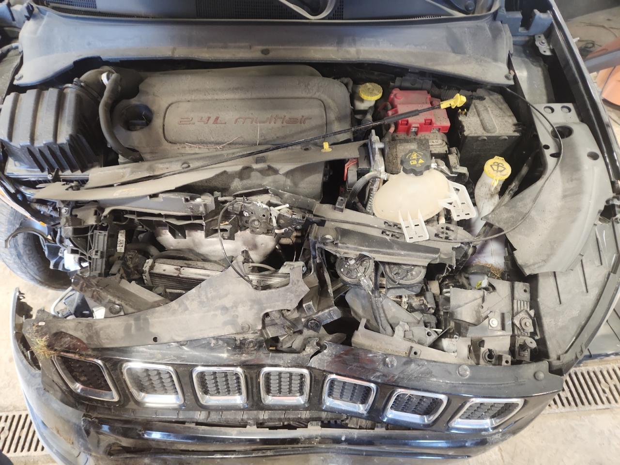 JEEP COMPASS LATITUDE