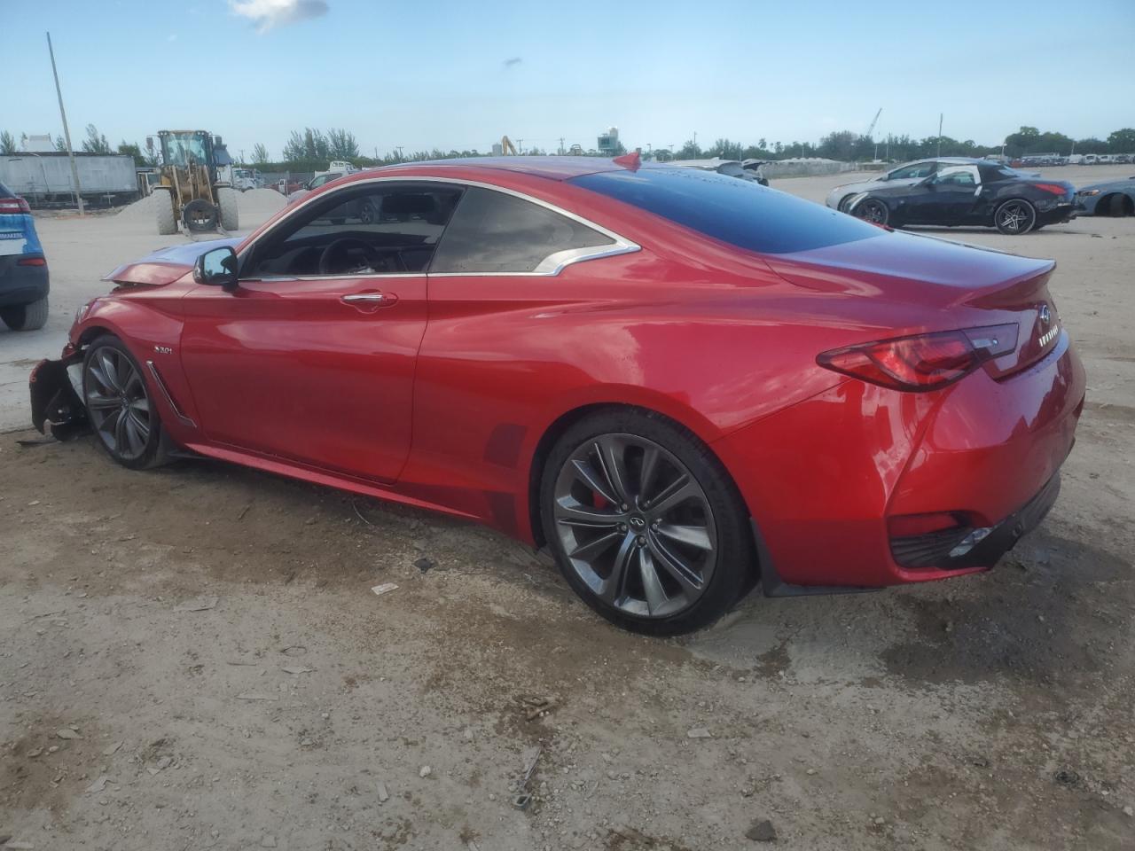 INFINITI Q60 RED SPORT 400