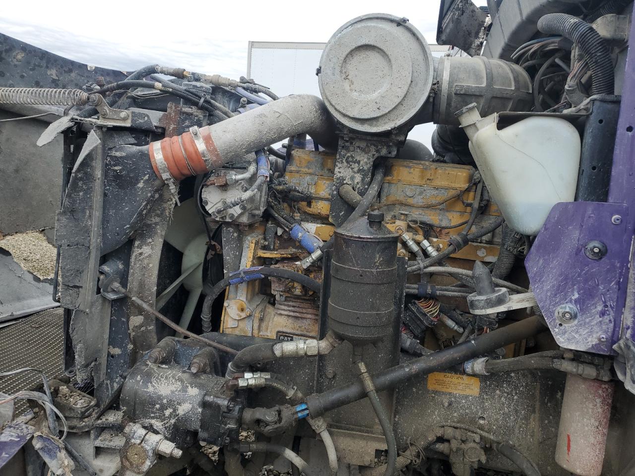 Lot #3302859938 1999 KENWORTH T800