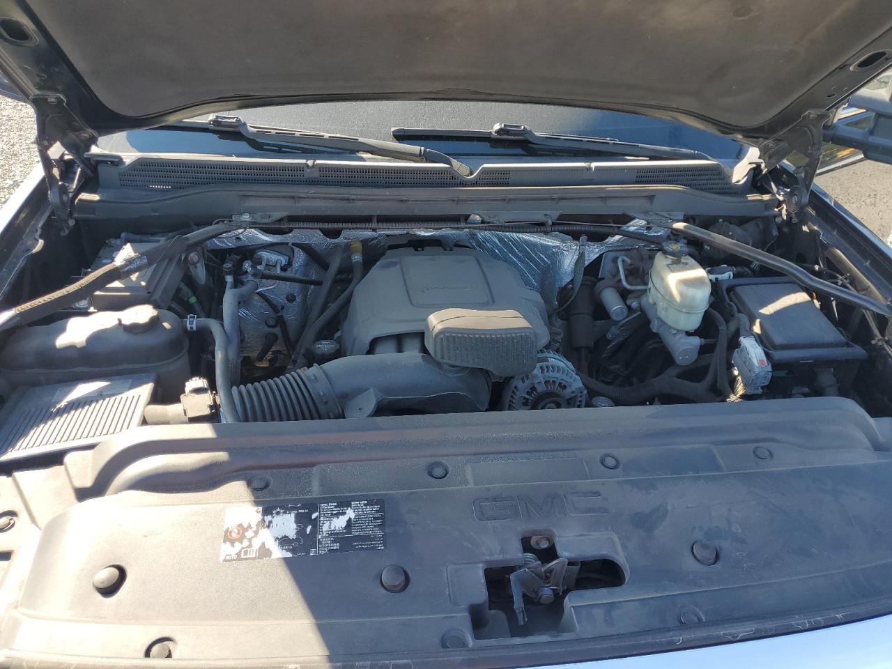 GMC SIERRA K2500 SLE