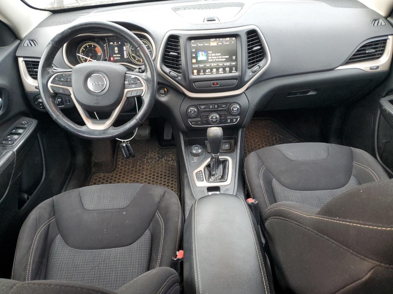 JEEP GRAND CHEROKEE LATITUDE