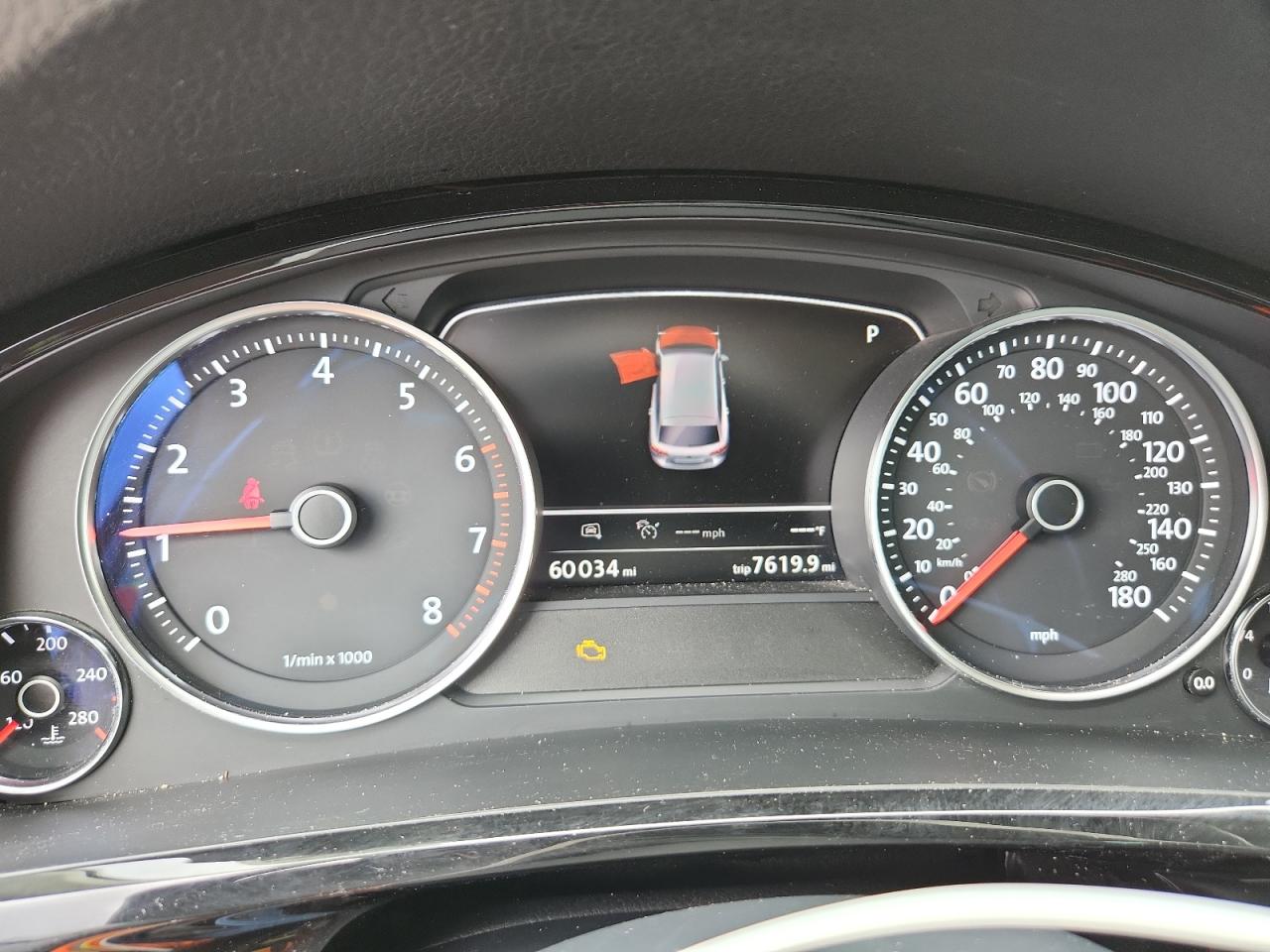 VOLKSWAGEN TOUAREG SPORT