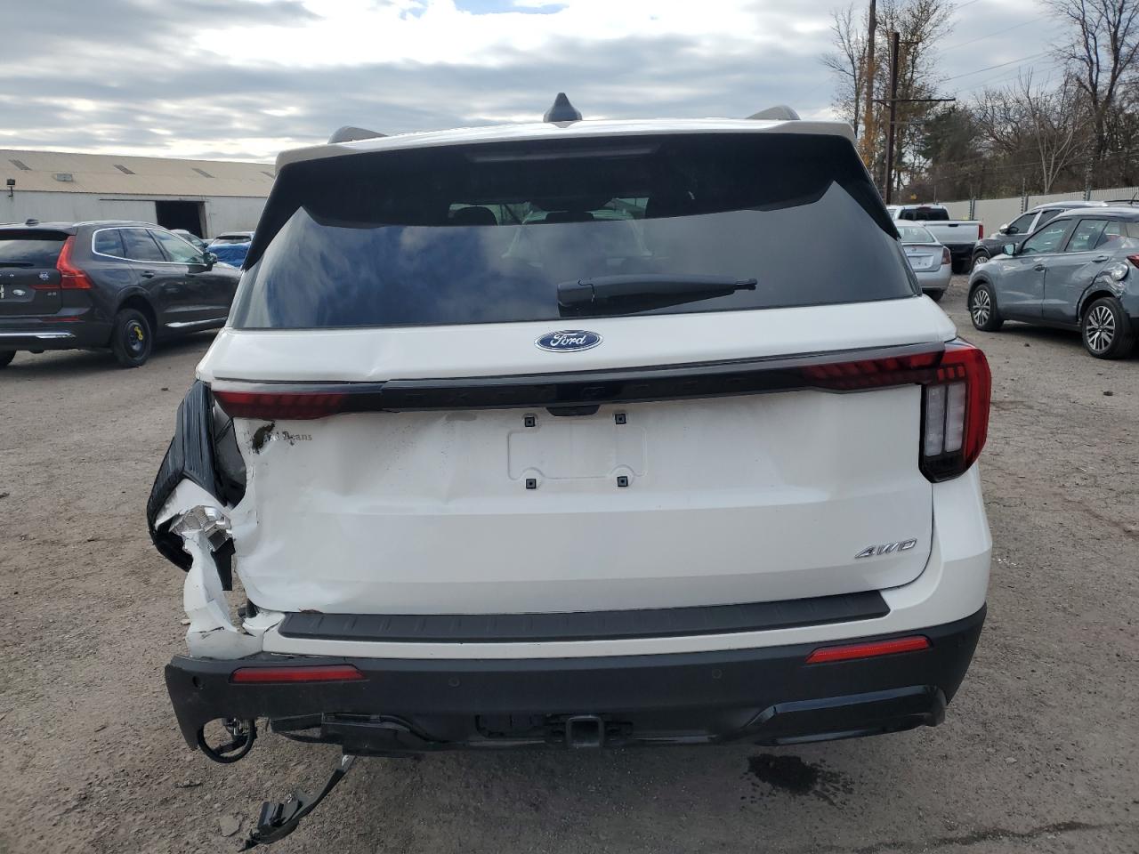 FORD EXPLORER ST-LINE