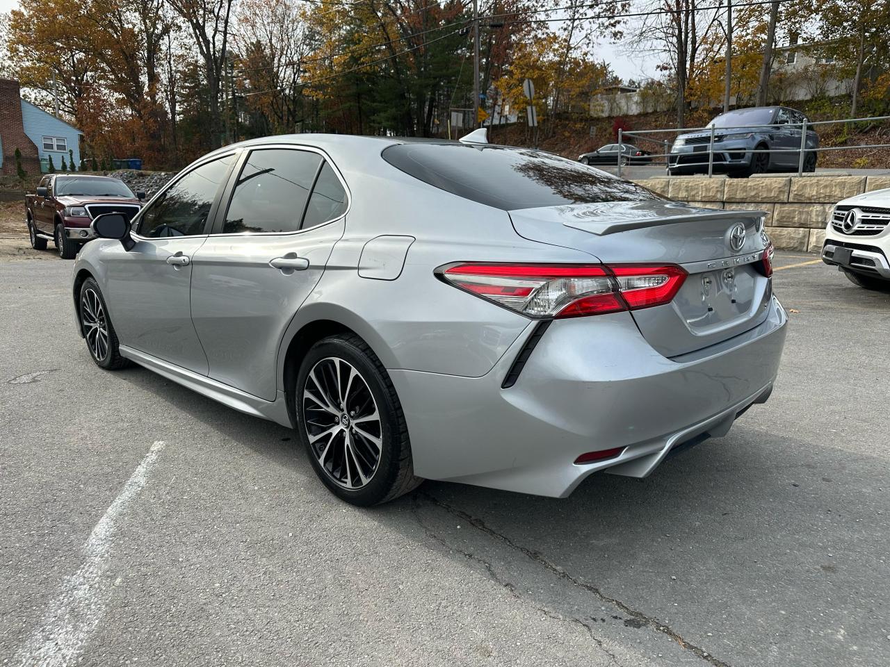 TOYOTA CAMRY L
