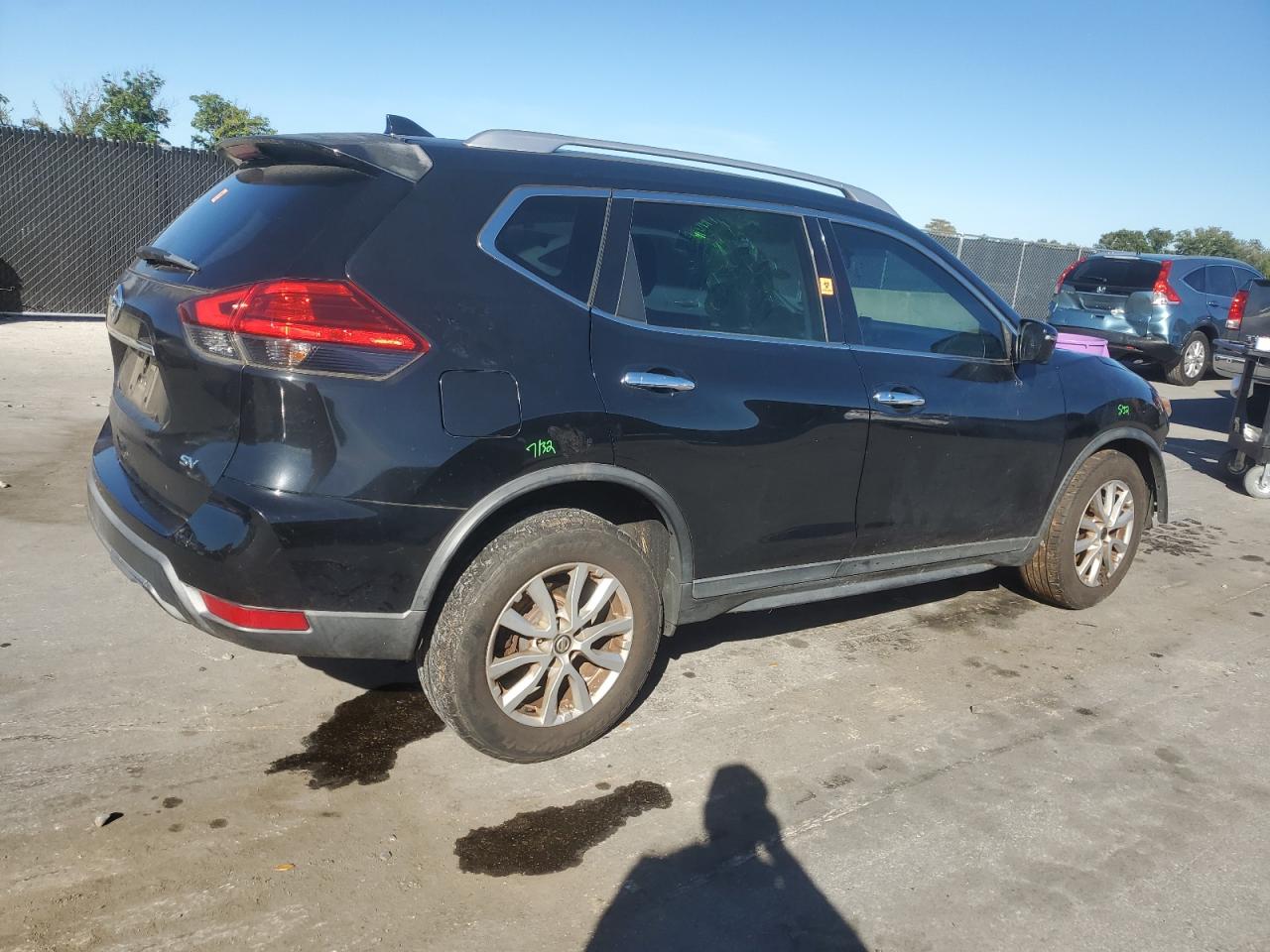 Lot #3315909089 2017 NISSAN ROGUE S