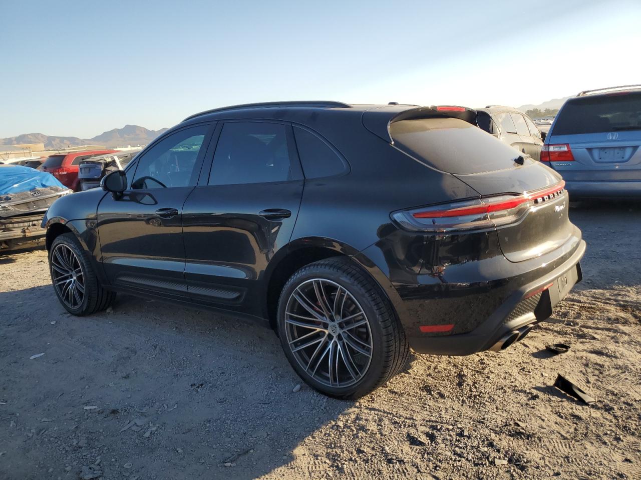 PORSCHE MACAN S