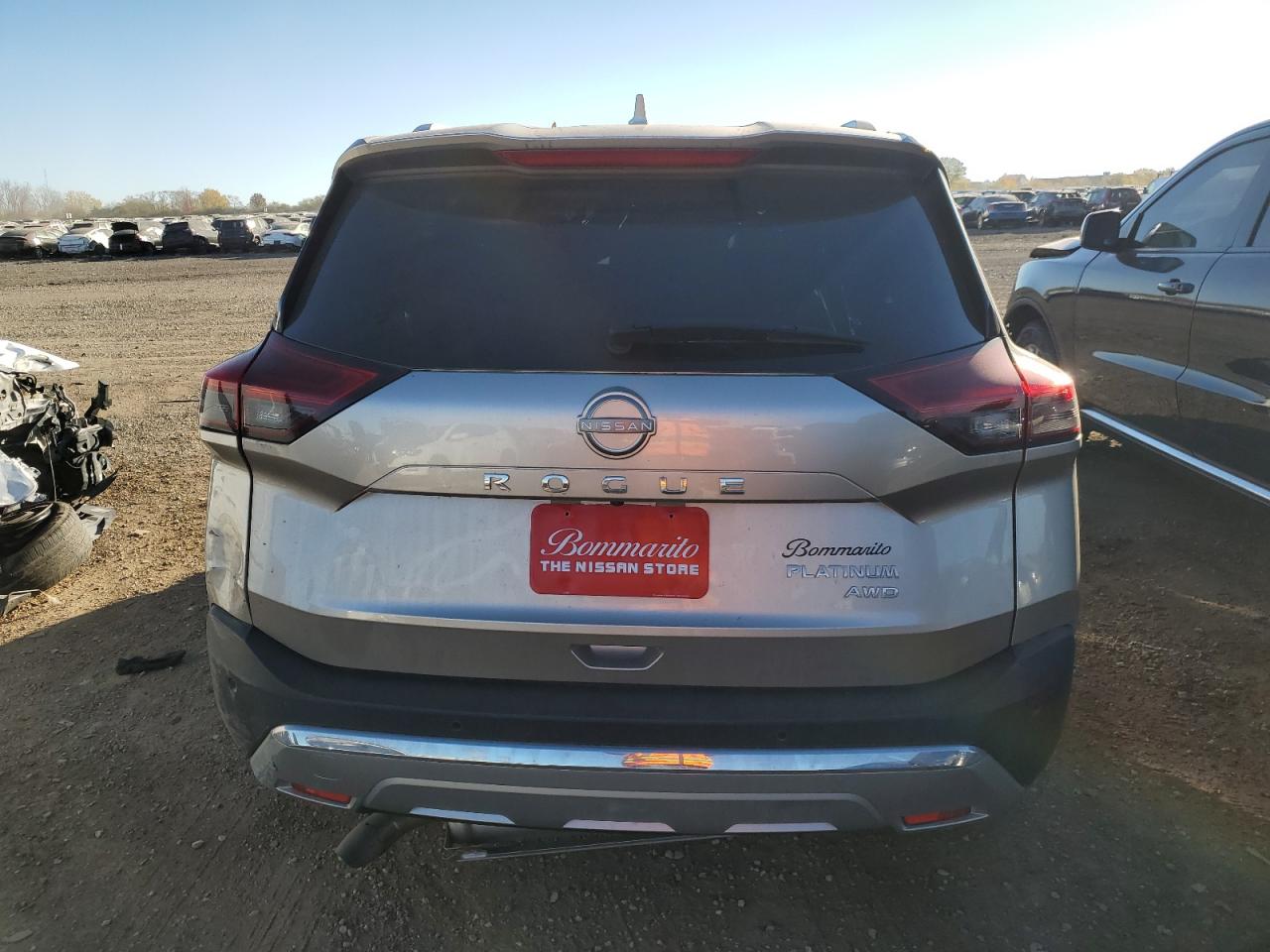 NISSAN ROGUE PLATINUM