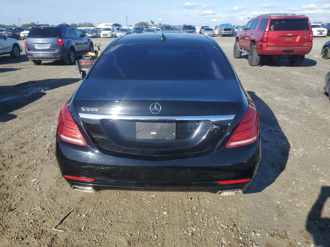 MERCEDES-BENZ S-CLASS 550