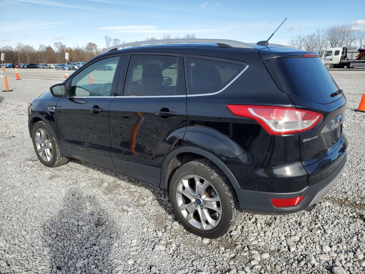 FORD ESCAPE TITANIUM