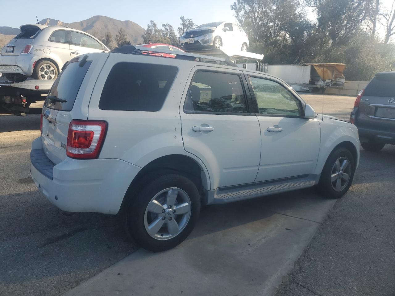 FORD ESCAPE LIMITED