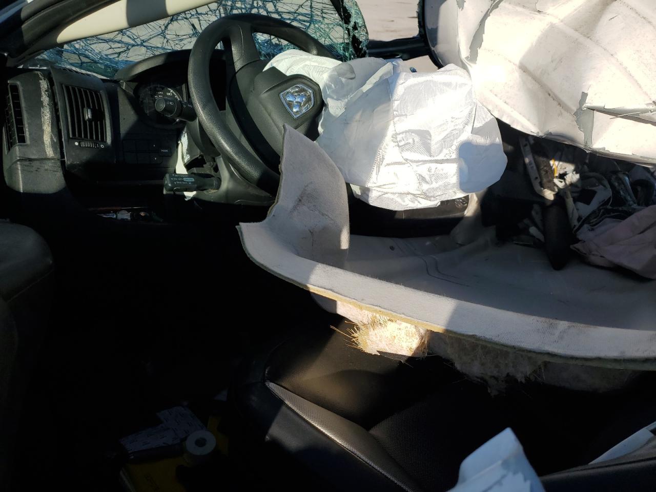 RAM PROMASTER 1500 STANDARD