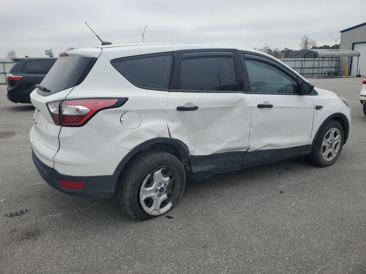 FORD ESCAPE S