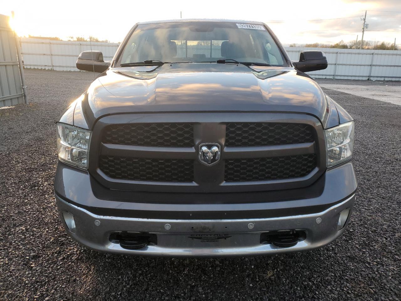 RAM 1500 SLT