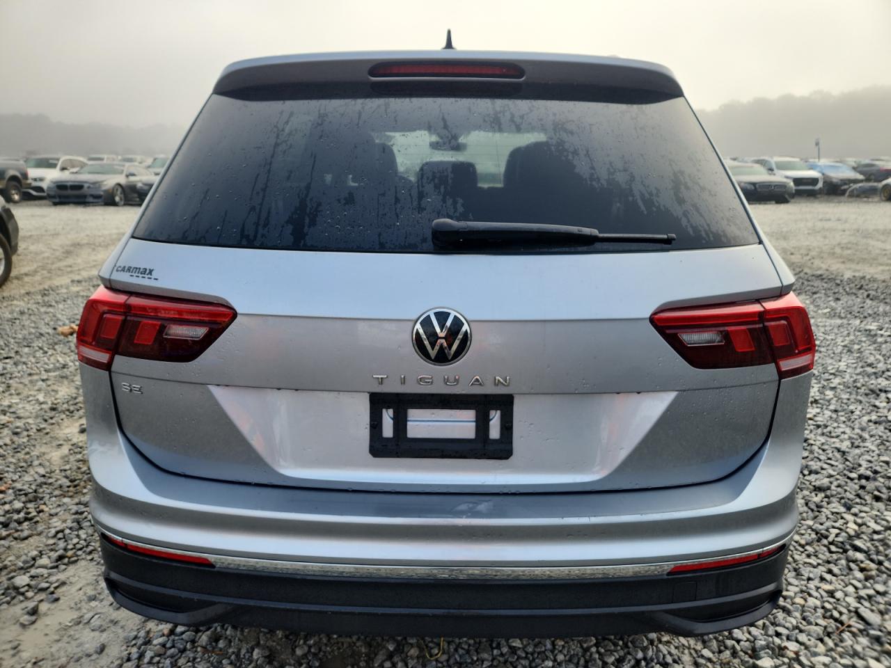 VOLKSWAGEN TIGUAN SE