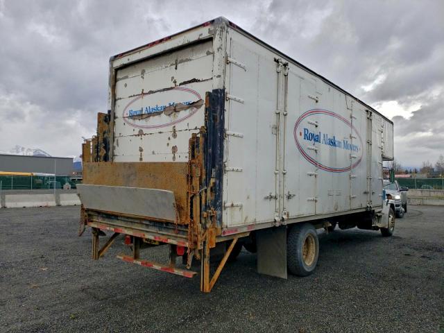 2002 FREIGHTLINER FL70 #3319435657