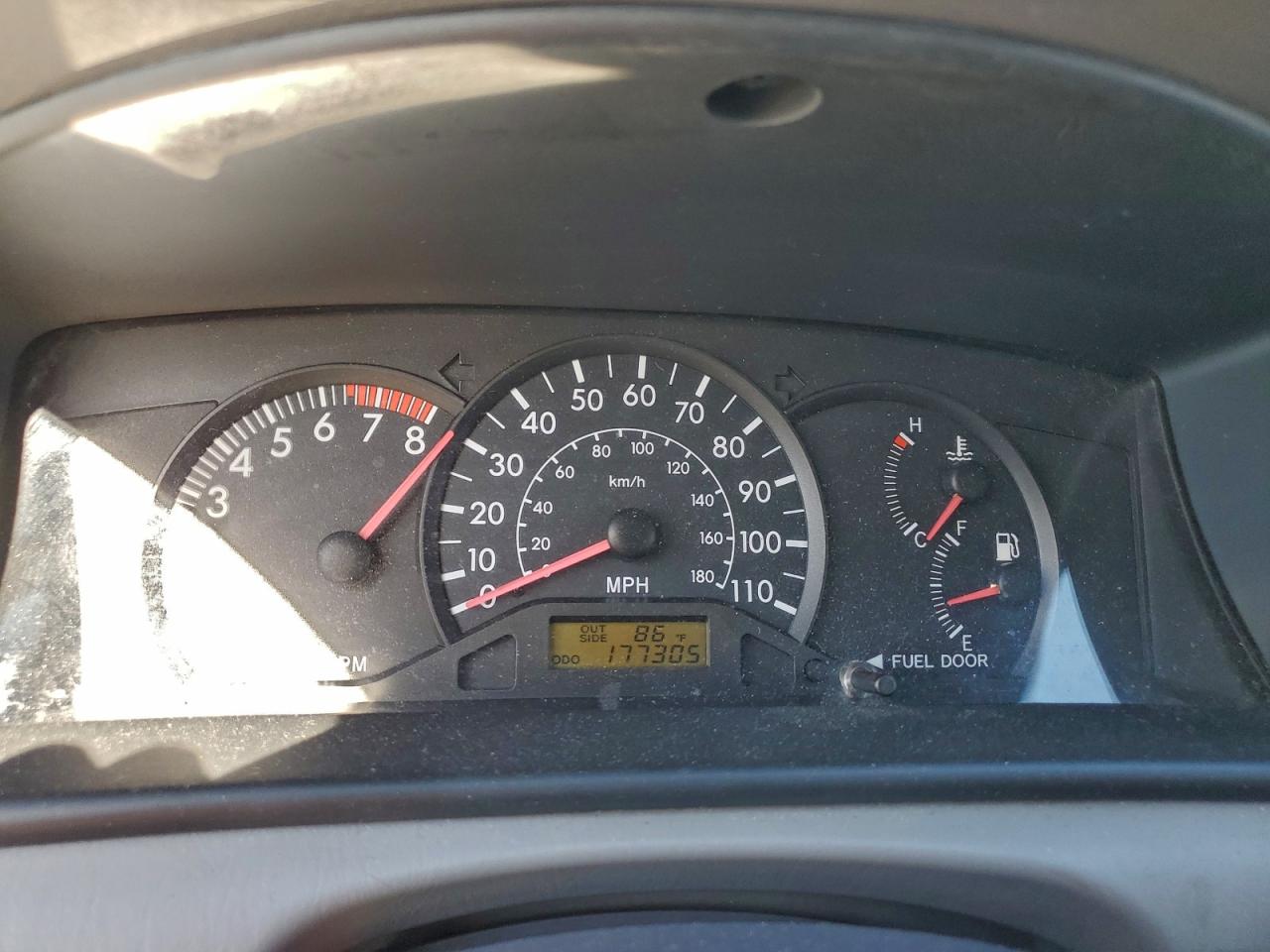 Lot #3317710082 2004 TOYOTA COROLLA CE