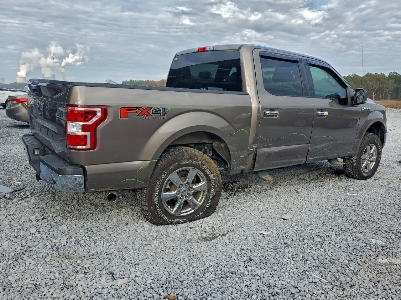 FORD F-150 SUPERCREW