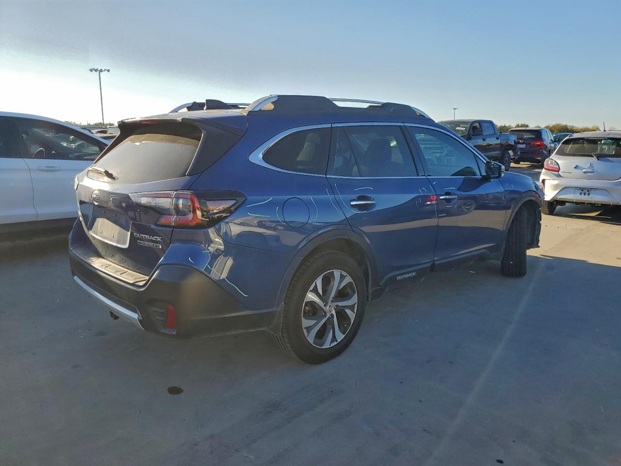 SUBARU OUTBACK TOURING LDL