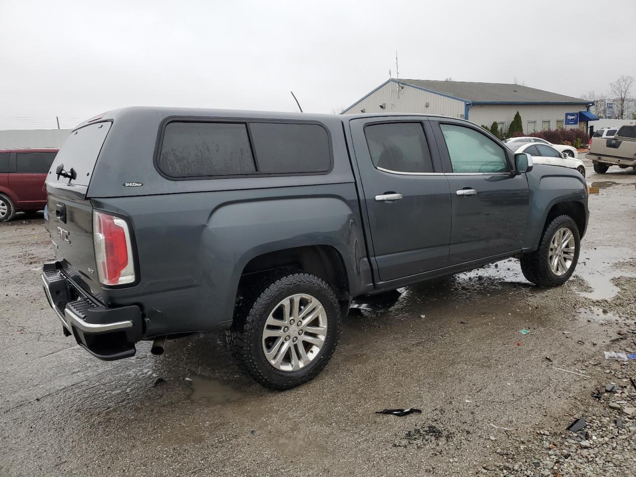 GMC CANYON SLT