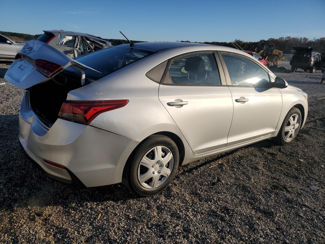HYUNDAI ACCENT SE