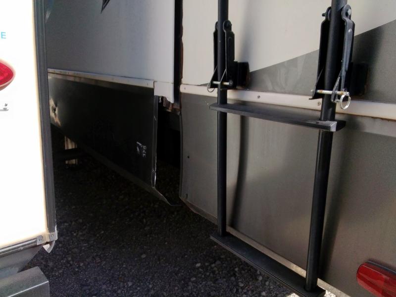 2017 EVGR SERIES M-375RLBH #3281608389