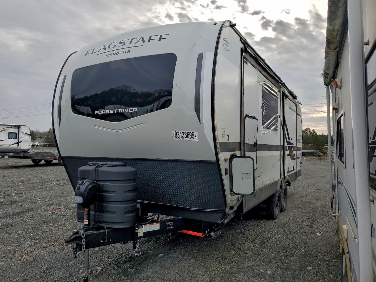 Lot #3310323965 2026 FLAG MICRO LITE