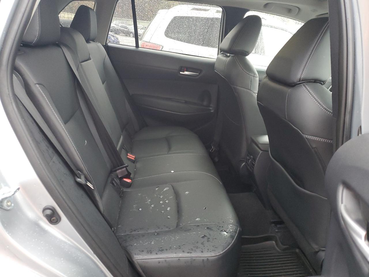 TOYOTA COROLLA CROSS XLE