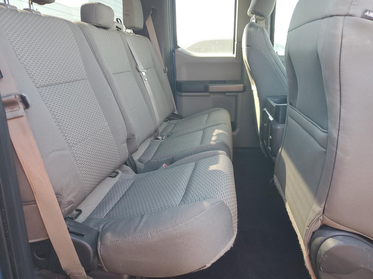 FORD F-150 SUPER CAB