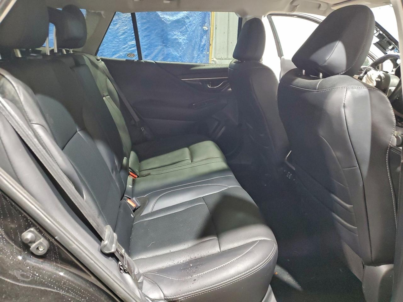 SUBARU OUTBACK TOURING