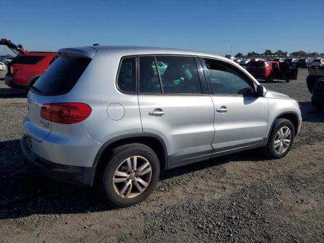 2012 VOLKSWAGEN TIGUAN S #3285524331