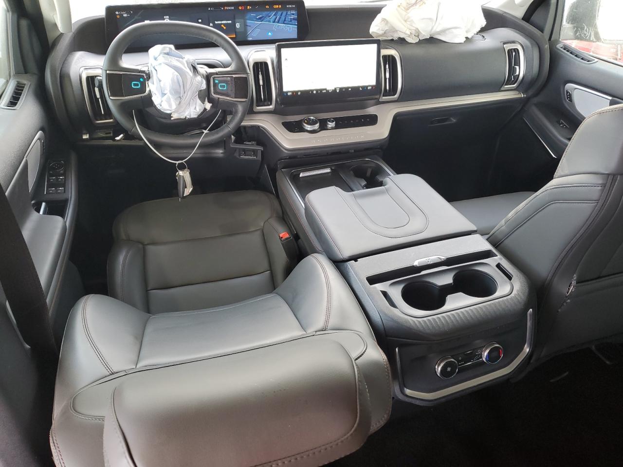 FORD EXPEDITION ACTIVE