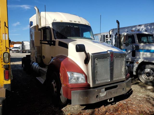 KENWORTH T880
