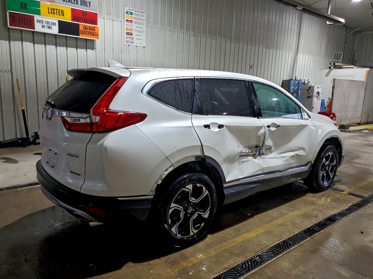 Lot #3301962478 2017 HONDA CR-V TOURI