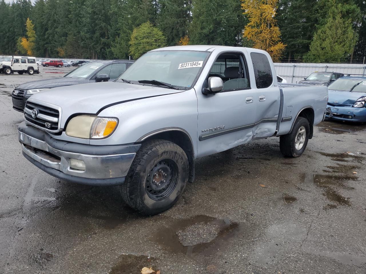 Lot #3284123611 2000 TOYOTA TUNDRA ACC