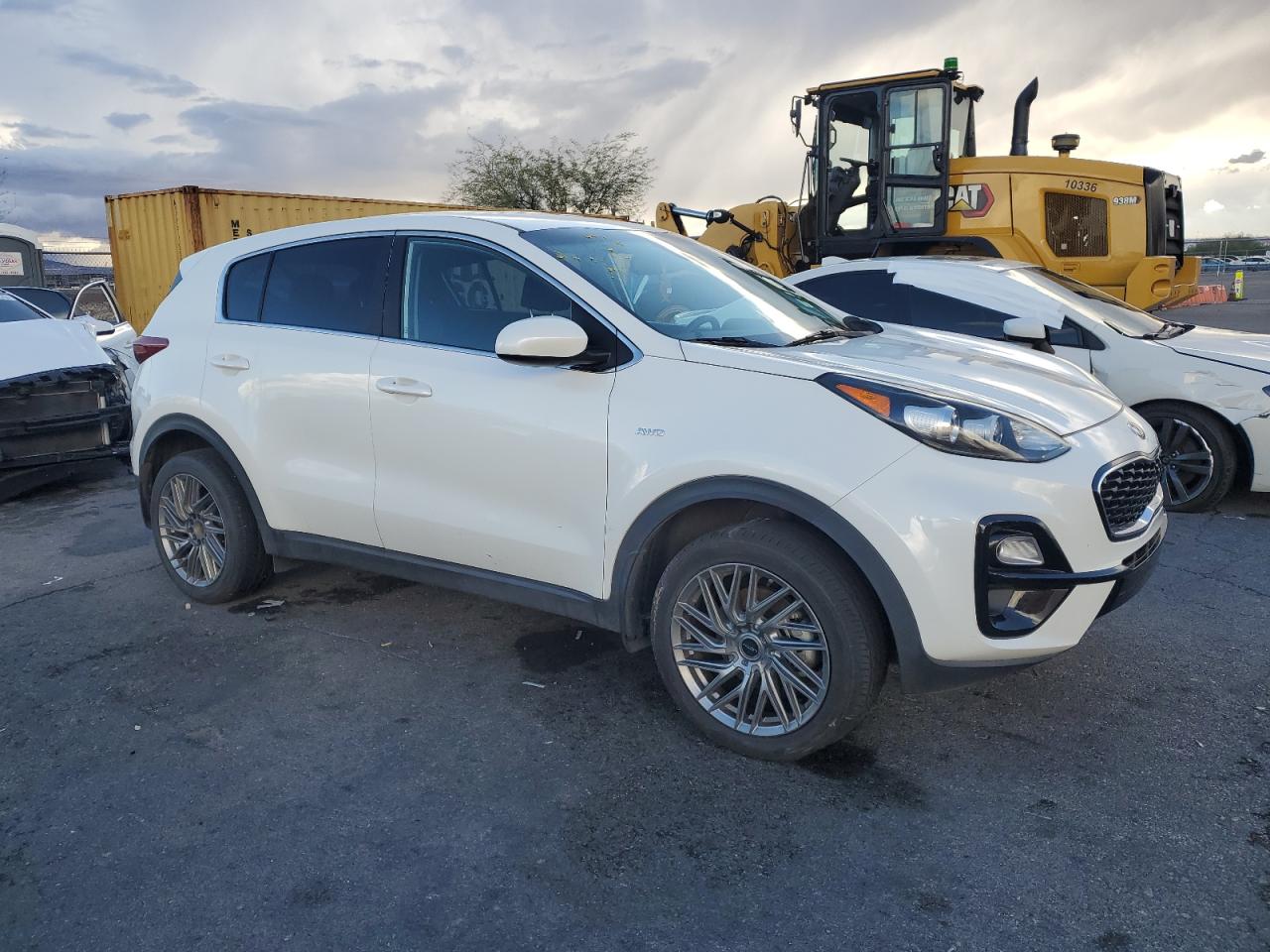 KIA SPORTAGE LX
