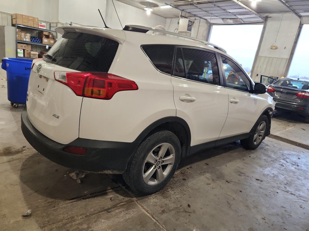TOYOTA RAV4 XLE