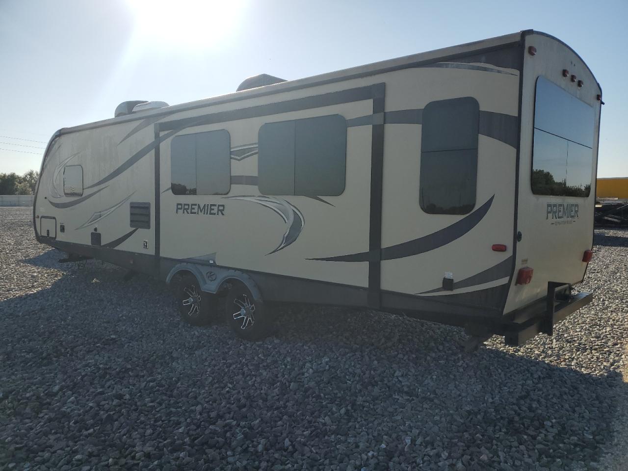 Lot #3316011793 2018 KEYSTONE PREMIER