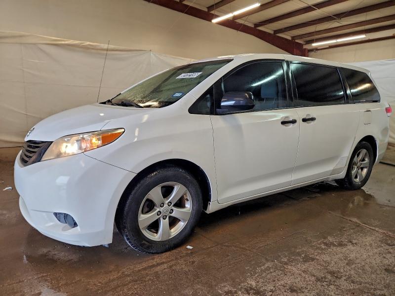 Global Auto Auctions: 2014 TOYOTA SIENNA