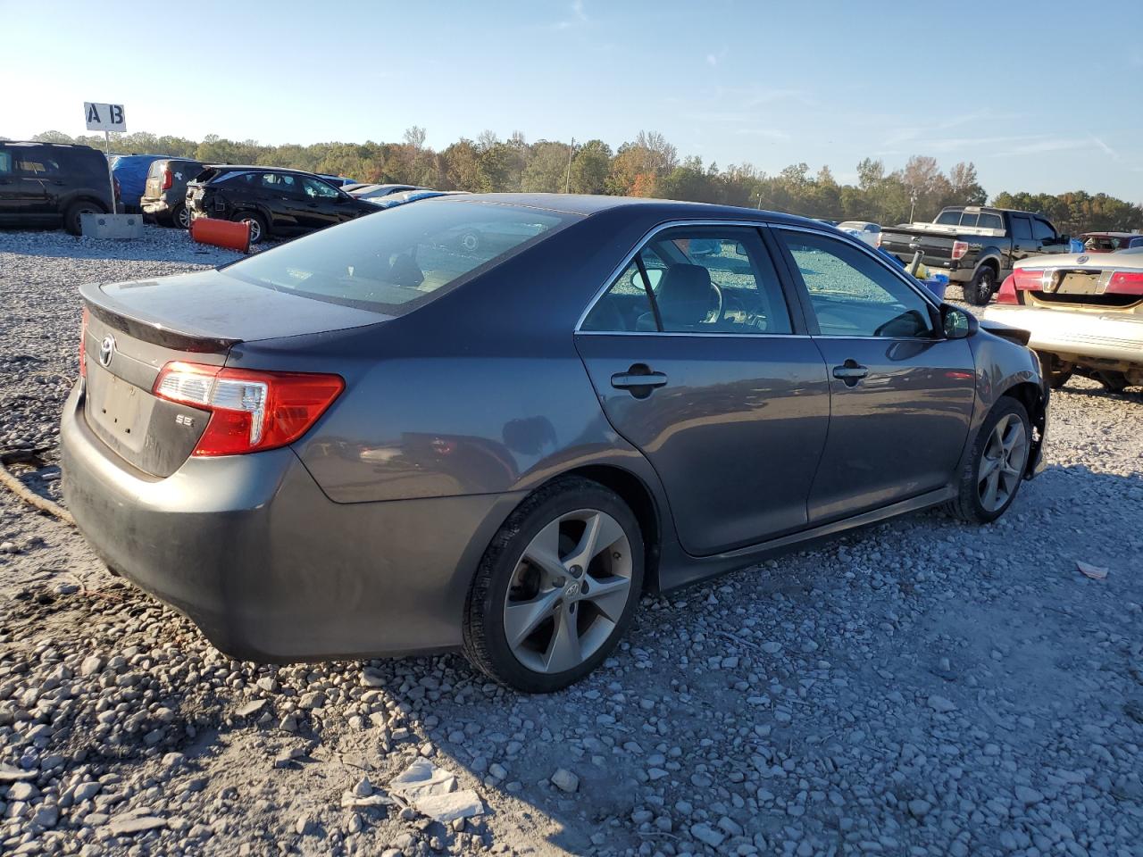 TOYOTA CAMRY L